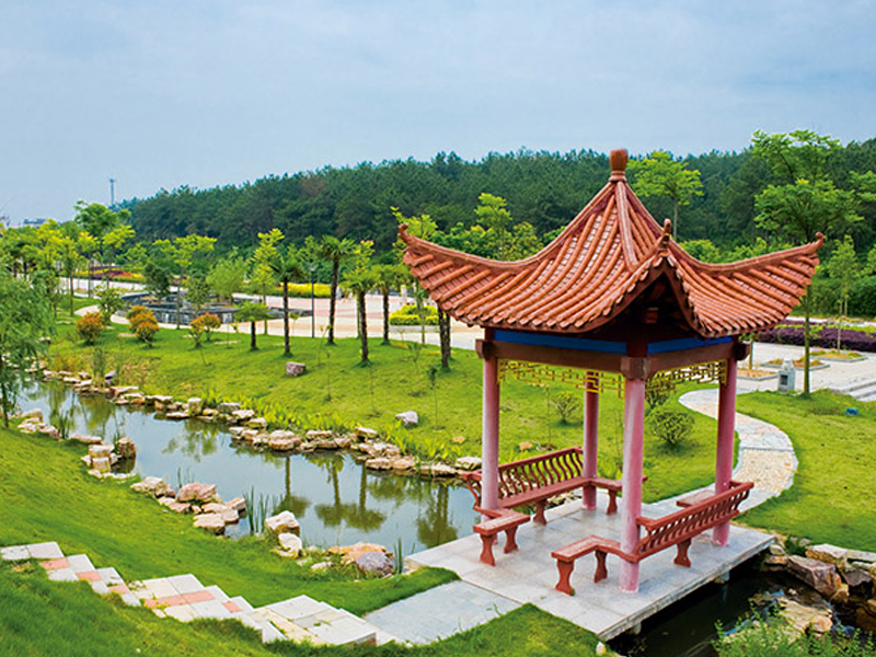 武汉-长乐园-陵园墓地公墓-参考价格表一览:1、墙墓墓地-价格3890元起2、卧碑墓地-价格双穴19900元起上下安葬3、永寿苑七区墓地-价格28900元起南北朝向4、安宜苑墓地-价格43900元起5、永寿苑四区墓地-价格58900元起6、福海苑墓地-价格62900元起7、茶花树葬墓地-价格65900元起8、永康苑墓地-价格85900元起9、安民苑墓地-价格89900元起10、安乐苑墓地-价格99900元起(本站内容及陵园价格仅供参考用,咨询电话027-88311211)长乐园-陵园